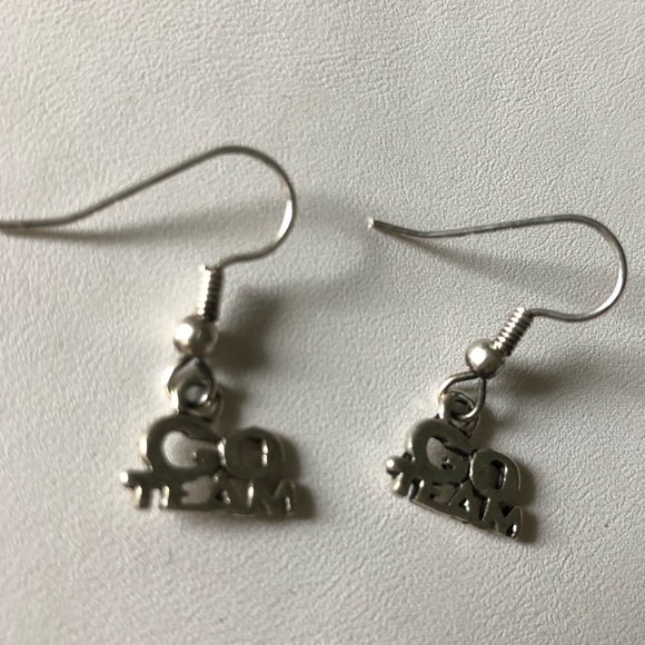 Earrings go team dangle - Picture 4 of 9